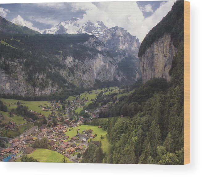 Swiss Wood Print featuring the photograph Lauterbrunnen by Wade Aiken
