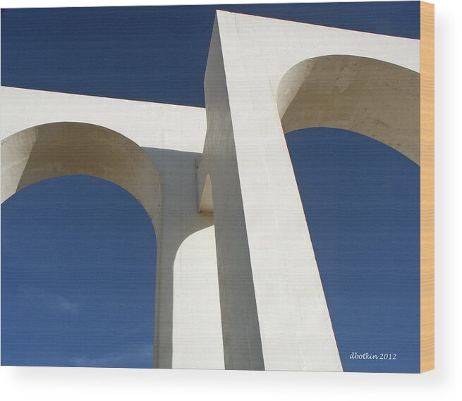 Los Arcos Wood Print featuring the photograph Los Arcos by Dick Botkin