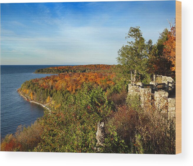 Peninsula State Park Wood Print featuring the photograph Peninsula State Park Lookout in the Fall by David T Wilkinson