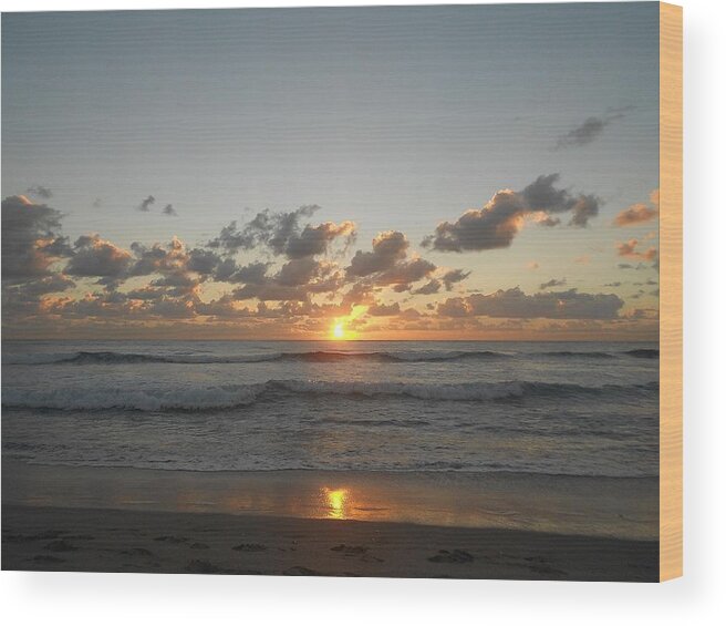Sea Wood Print featuring the photograph Possibilities by Sheila Silverstein