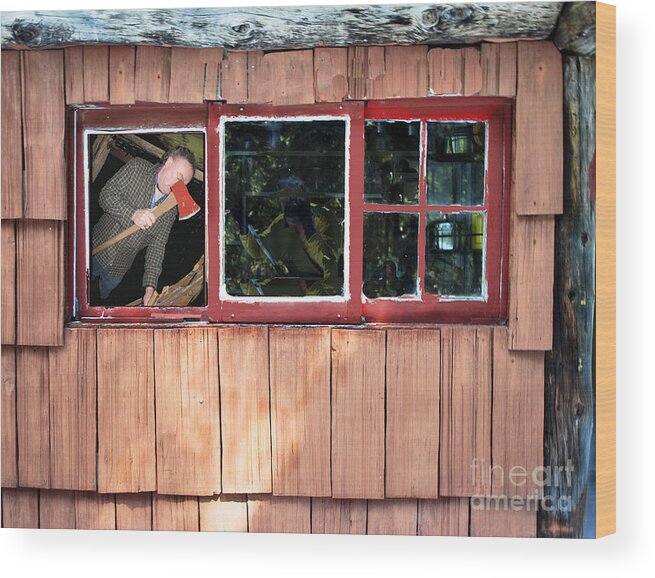 Cabin Wood Print featuring the photograph Psycho Bill by Bill Thomson