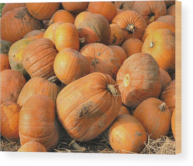 Pumpkin Wood Print featuring the digital art Pumpkins by Ron Harpham