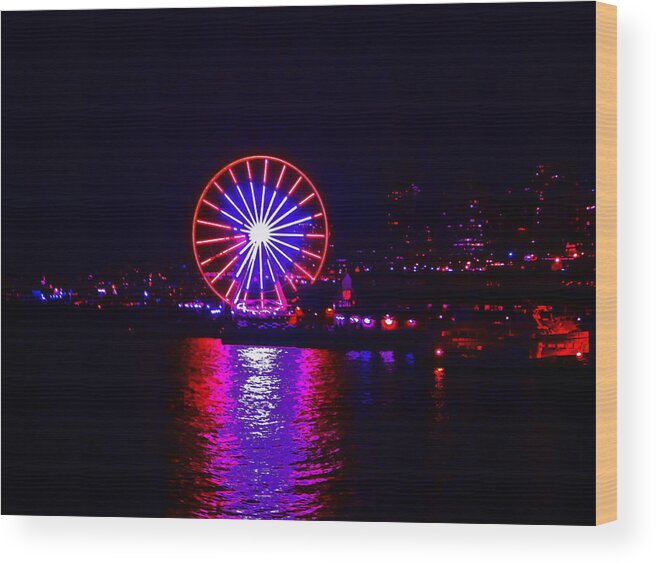 Landscape Wood Print featuring the photograph Purple Heart In a Wheel by Kym Backland