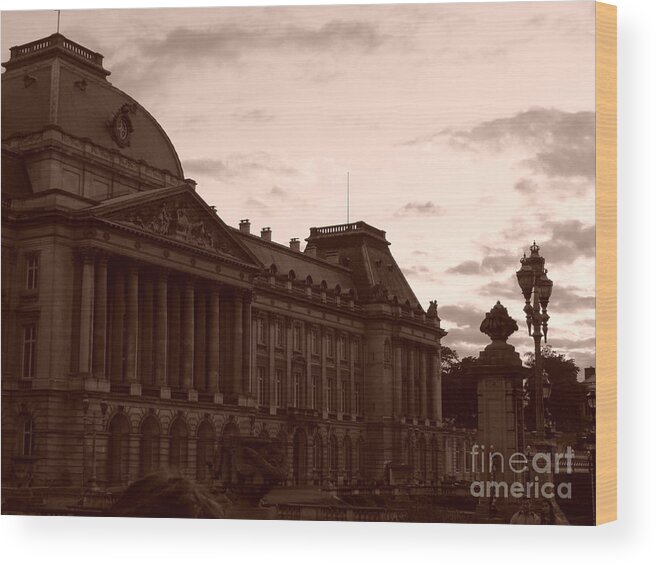 Royal Palace Wood Print featuring the photograph Royal Palace Brussels by Tiziana Maniezzo
