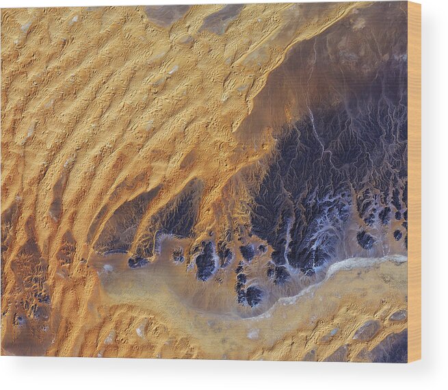 Aerial View Wood Print featuring the photograph Sahara Desert, Algeria by Science Source