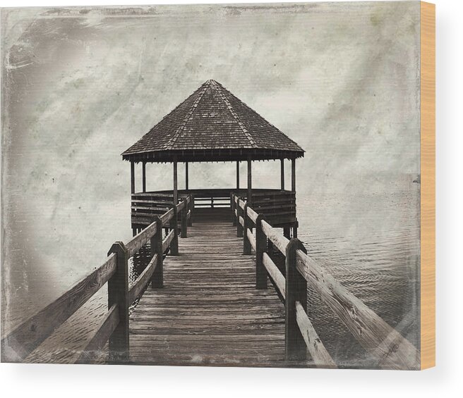 Top Wood Print featuring the photograph Shelter From The Storm by Paulette B Wright