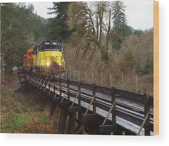 Train Wood Print featuring the photograph Slow and Easy by HW Kateley