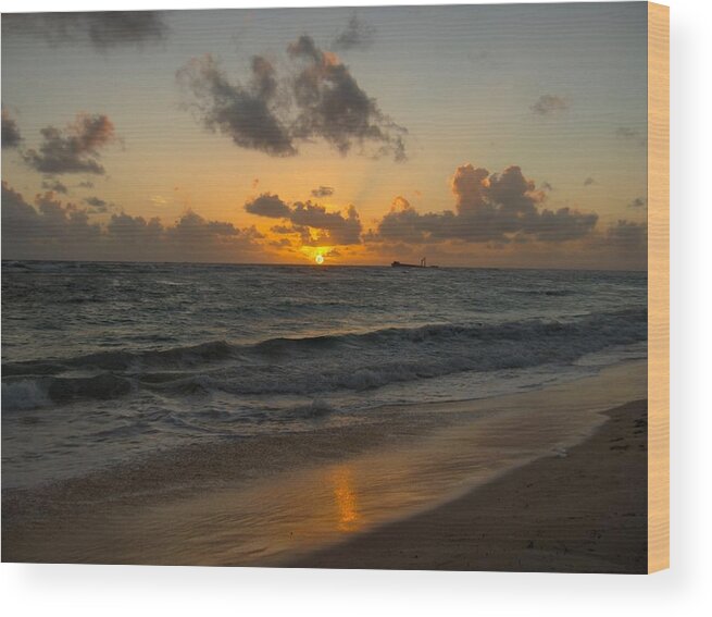 Sunrise Wood Print featuring the photograph Sunrise by Paula Brown