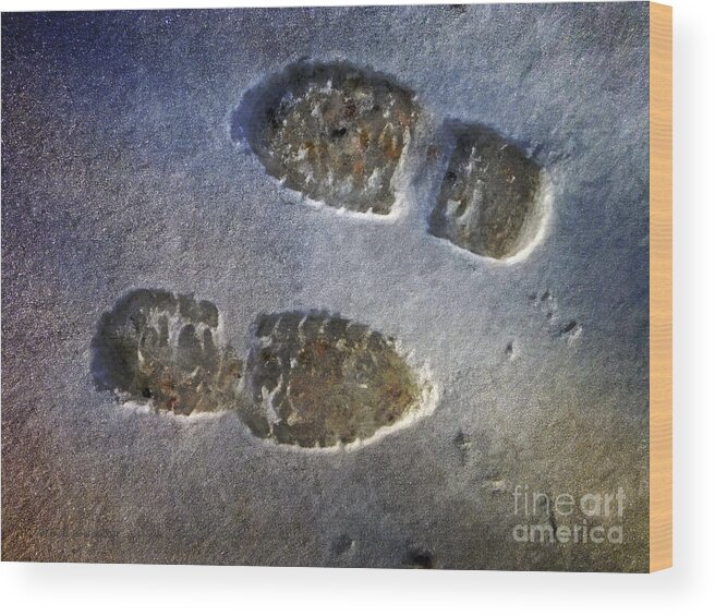 Prints Wood Print featuring the photograph Surreal Footprints by Dee Flouton