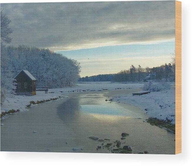 Snow Wood Print featuring the photograph Winterlude by Elaine Franklin