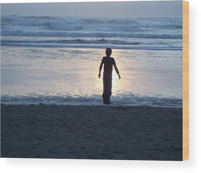 Sky Wood Print featuring the photograph Beach Boy Silhouette by Peter Mooyman