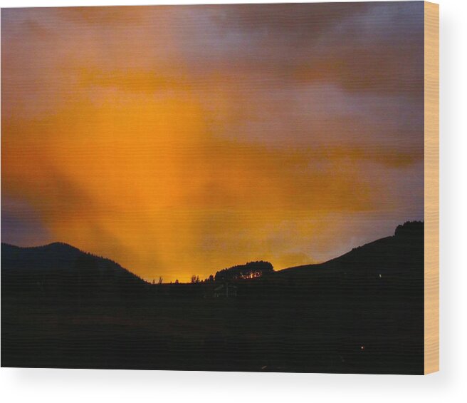 Alpenglow Wood Print featuring the photograph CO Alpenglow by Kathryn Barry