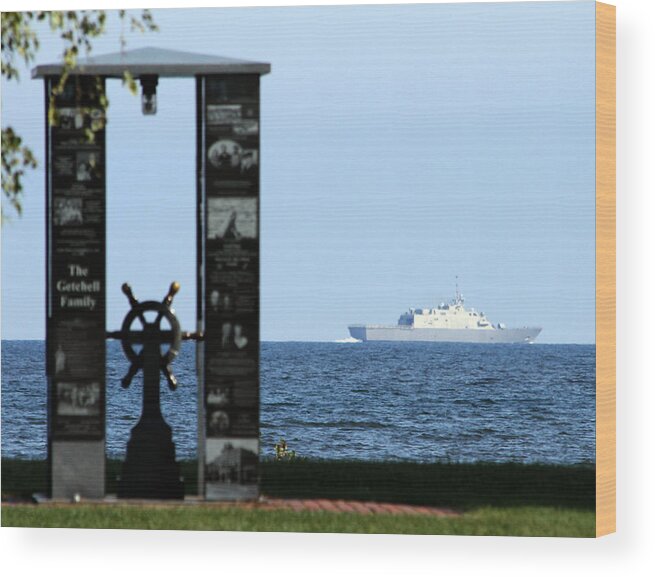 Red Arrow Park Wood Print featuring the photograph Fishermans' Memorial at Red Arrow Park and LCS3 USS Fort Worth by Mark J Seefeldt