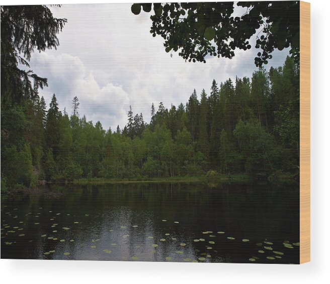 Lehtokukka Wood Print featuring the photograph Helvetinjarvi by Jouko Lehto