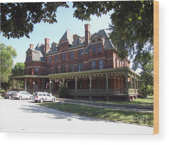 Hotel Wood Print featuring the photograph Hotel Florence Chicago Illinois by Cedric Hampton