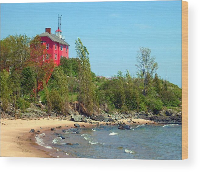 Marquette Harbor Lighthouse Wood Print featuring the photograph Marquette Harbor Lighthouse by Mark J Seefeldt