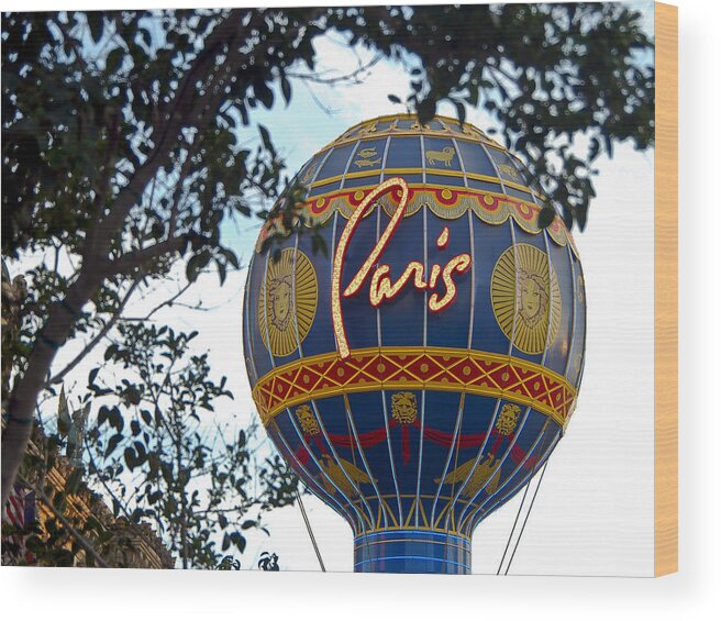 Las Vegas Wood Print featuring the photograph Paris Hotel Balloon Las Vegas by Jon Berghoff