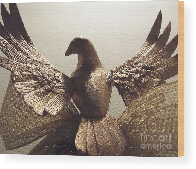 Dove Wood Print featuring the photograph Peace by Vonda Lawson-Rosa