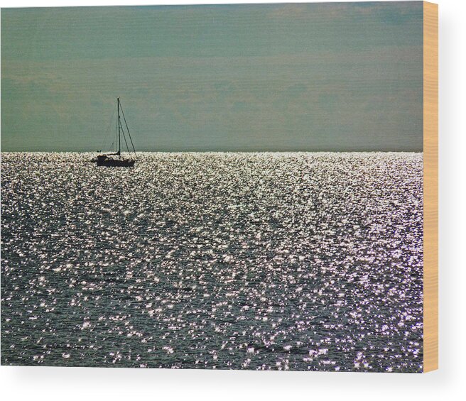 Sailing Wood Print featuring the photograph Sailing on a Sea of Diamonds by William Fields