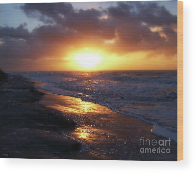 Sunrise Wood Print featuring the photograph Sunrise Over Atlantic Ocean #1 by Phil Perkins