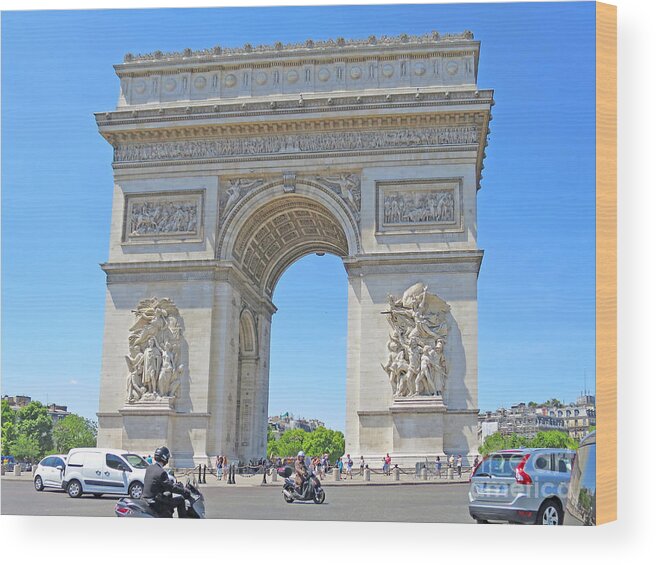 Paris Wood Print featuring the photograph Arc de Triomphe by Ann Horn