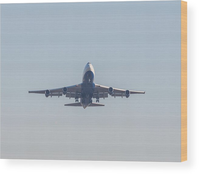 747 Wood Print featuring the photograph Boeing 747 by Brian MacLean