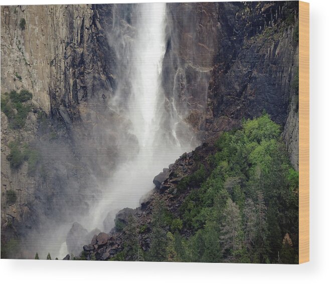 Fall Wood Print featuring the photograph Bridalveil Falls 5 by Eric Forster