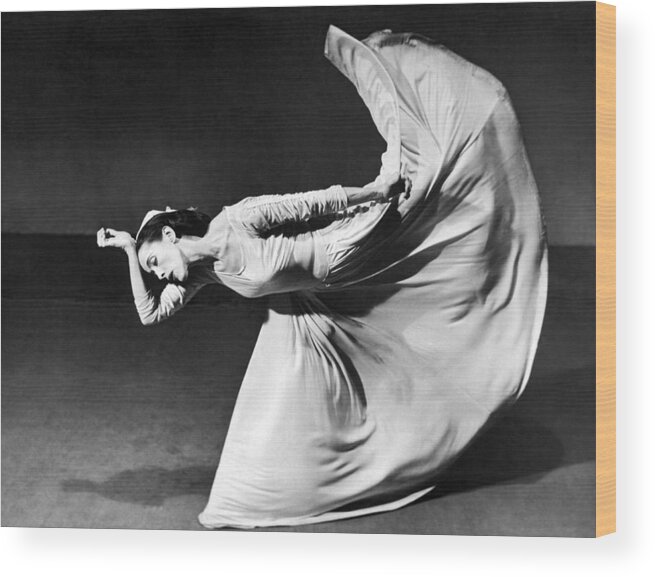 1 Person Wood Print featuring the photograph Dancer Martha Graham by Underwood Archives