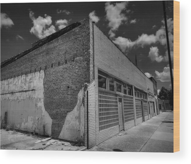 Clarksdale Mississippi Wood Print featuring the photograph Downtown Clarksdale 001 BW by Lance Vaughn