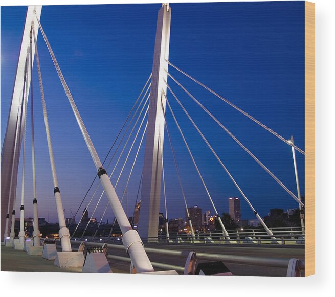 6th Street Bridge Wood Print featuring the photograph Downtown Gateway by Peter Skiba