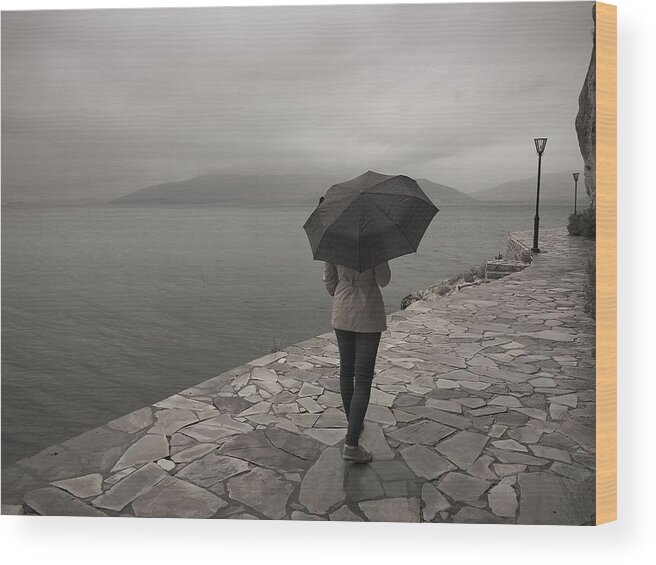 Elegance Wood Print featuring the photograph Elegance by Andrea Guariglia
