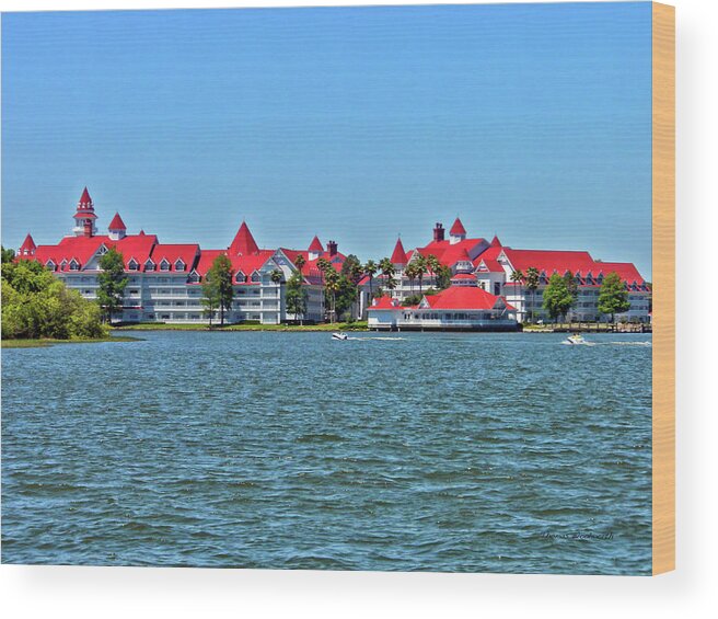 Grand Floridian Resort Wood Print featuring the photograph Grand Floridian Resort and Spa MP by Thomas Woolworth