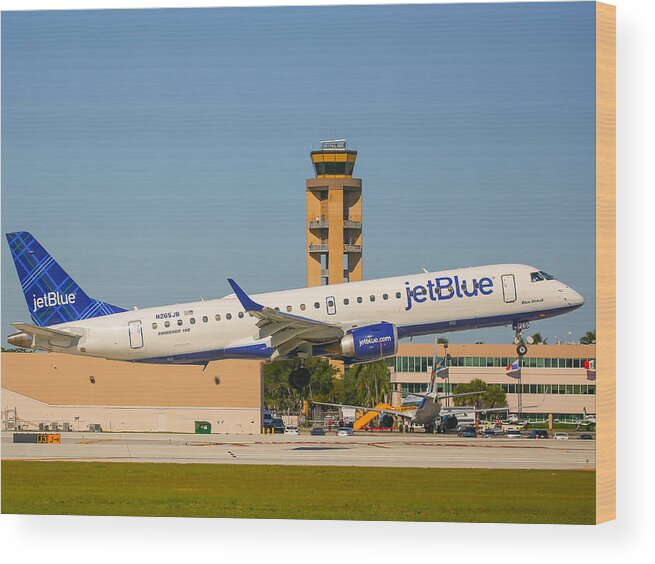Jetblue Wood Print featuring the photograph Jetblue by Dart Humeston