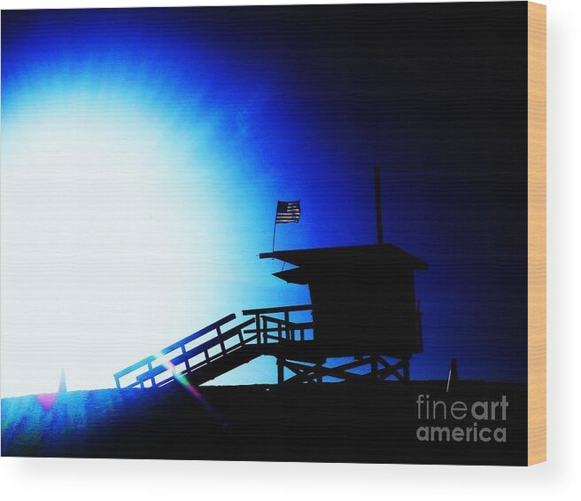 Life Guard Wood Print featuring the photograph Lifeguard Station by Daniele Smith