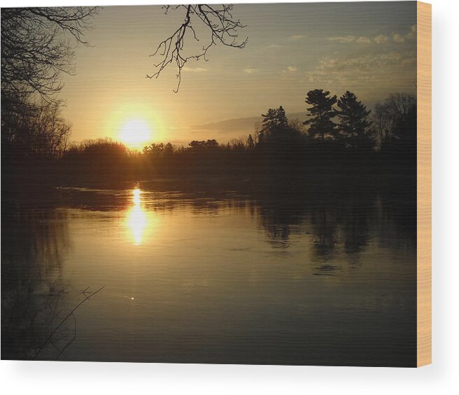 Mississippi River Wood Print featuring the photograph Mississippi River Perfect Sunrise by Kent Lorentzen