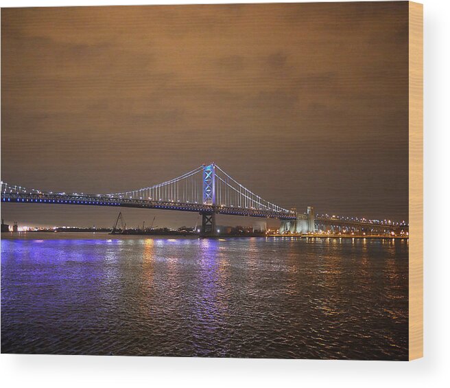 Richard Reeve Wood Print featuring the photograph Philadelphia - Ben Franklin Bridge at Night by Richard Reeve