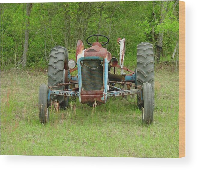 Tractor Wood Print featuring the photograph Rusty Tractor by Quwatha Valentine