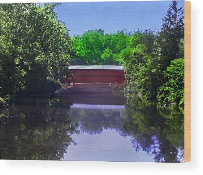 Sachs Covered Bridge Wood Print featuring the photograph Sachs Covered Bridge in Gettysburg by Bill Cannon