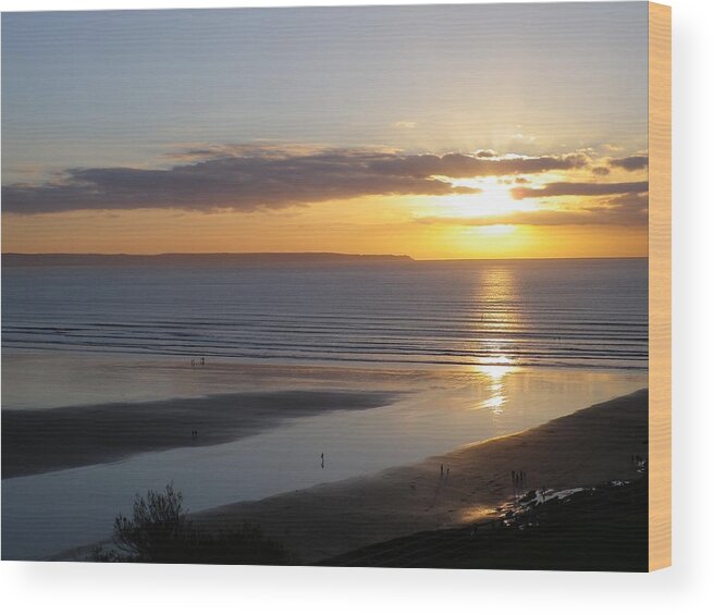 Sunset Wood Print featuring the photograph Saunton Sands Sunset by Richard Brookes