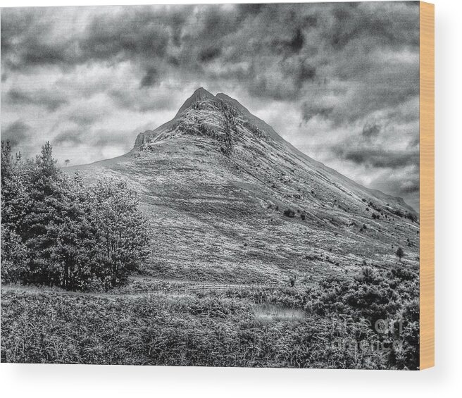 Scafell Pike Wood Print featuring the photograph Scafell Pike in Greyscale by Joan-Violet Stretch