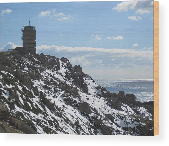  Wood Print featuring the photograph Snow on the Rocks by Philip de la Mare