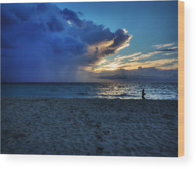 South Beach Wood Print featuring the photograph South Beach Sunrise 001 by Lance Vaughn