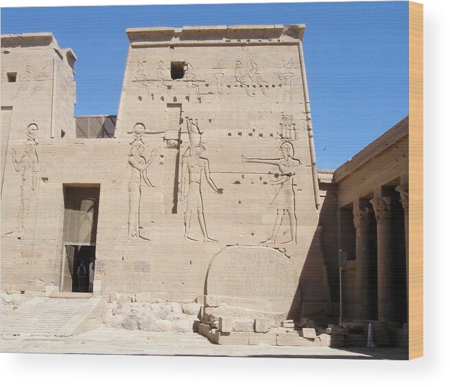Africa Wood Print featuring the photograph Temple of Isis at Philae by Richard Deurer