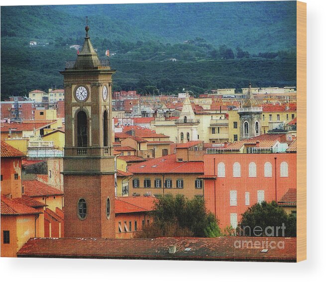 Italy Wood Print featuring the photograph The Bell Tower by Sue Melvin