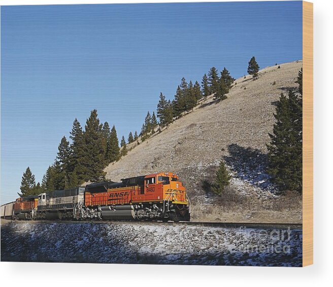 Train Wood Print featuring the photograph Up hill and into the sun by Dutch Bieber