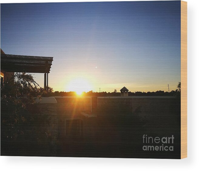 Landscape Wood Print featuring the photograph Villa at sunrise by Jarek Filipowicz