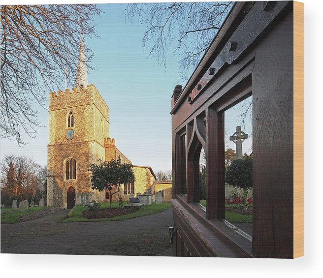 Gt St Marys Wood Print featuring the photograph Welcome to Gt St Mary's Church Sawbridgeworth by Gill Billington