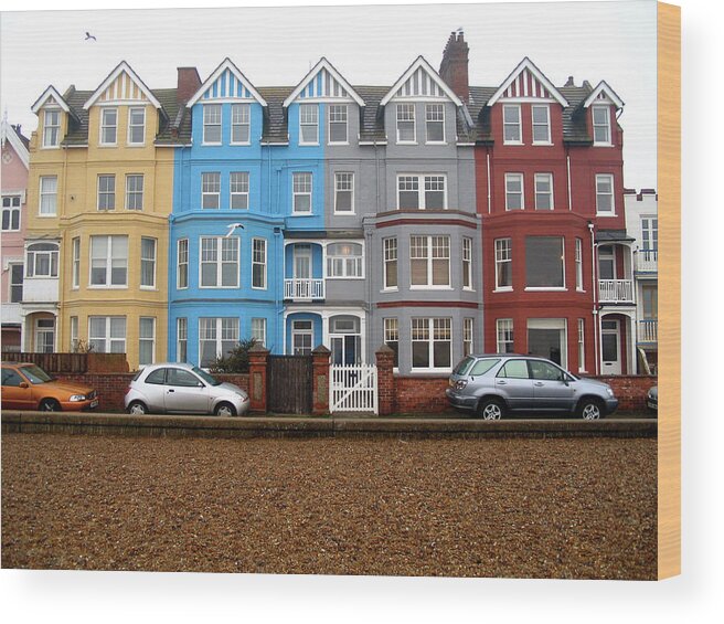 Tranquility Wood Print featuring the photograph Colourful Houses In Aldeburgh by G. Merrill