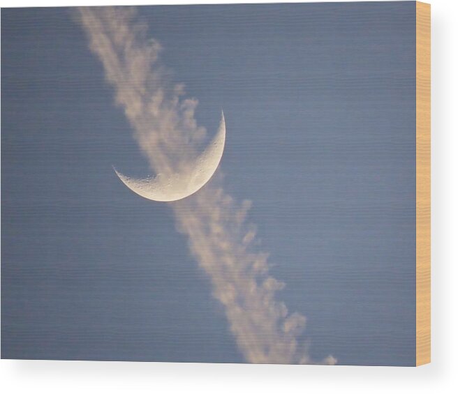 Arizona Wood Print featuring the photograph Gemini Crescent in Contrail by Judy Kennedy
