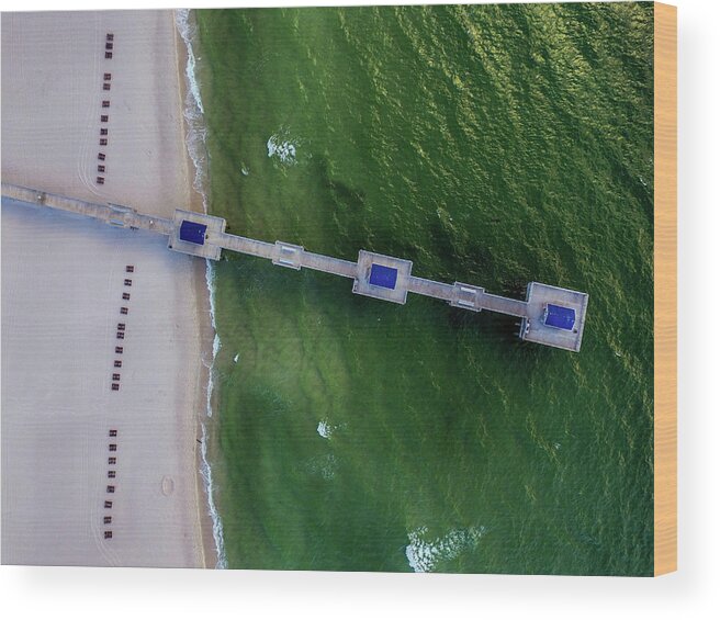 Alabama Wood Print featuring the photograph Down on 4 Seasons Pier by Michael Thomas